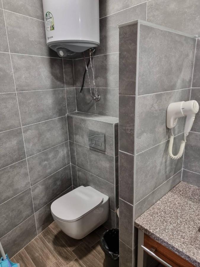 Бутикови Студиа Брита Kranevo Bagian luar foto